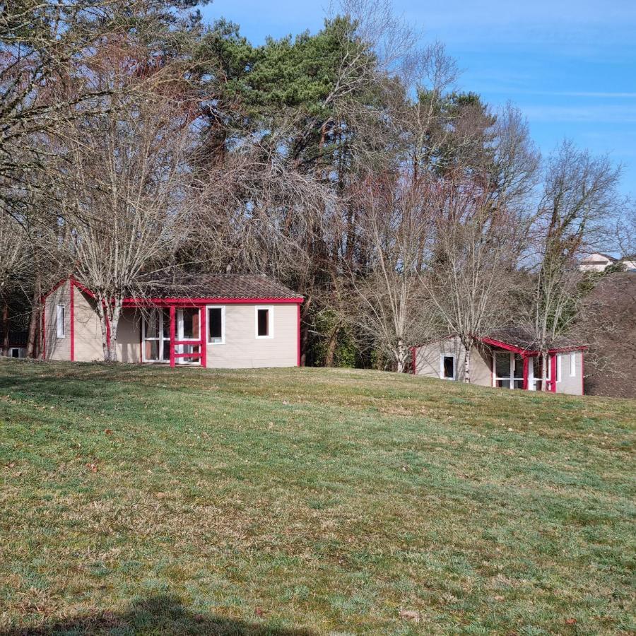 La Forêt Enchantée Cornille  Exterior foto