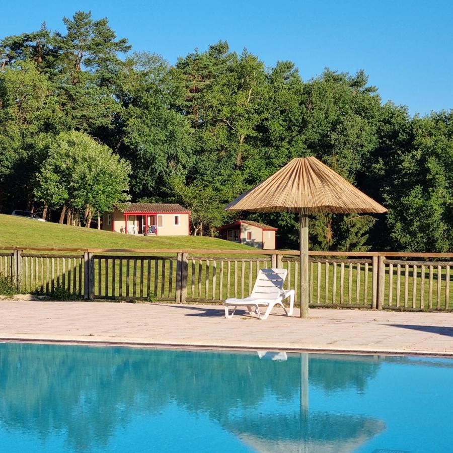 La Forêt Enchantée Cornille  Exterior foto